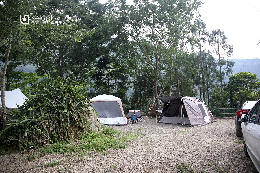 露營 | 苗栗南庄。蘿菈松靜露營區．適合放空的包區營地