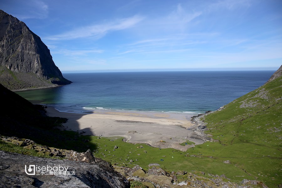 挪威 | 北極圈羅浮敦群島健行步道推薦。Kvalvika Beach