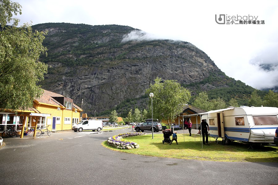 挪威露營。三小二鳥的百露營地Lardal Ferie- og Fritidspark