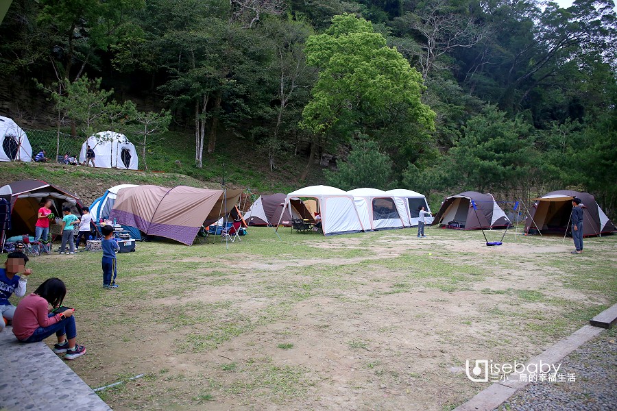 在赫利豐岳露營區遛迷你馬，還有星球帳免搭帳懶人露營！