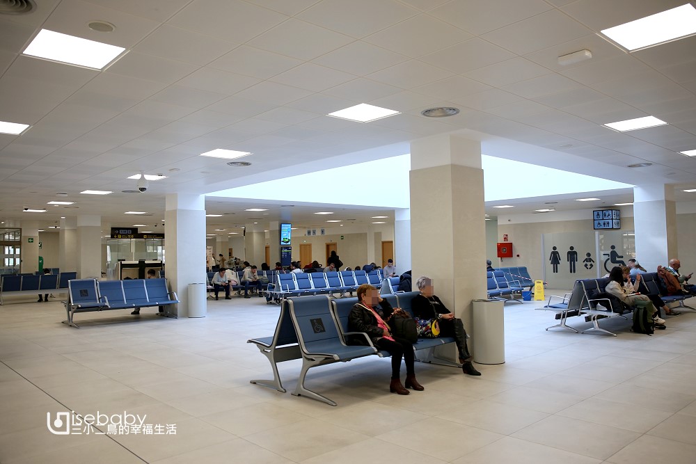 格拉納達交通 格拉納達機場GRX往來格拉納達市區最新交通攻略，含伏林航空vueling搭乘經驗分享