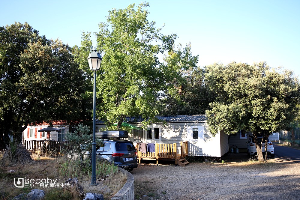 法國露營 南法豪華滑水道營地推薦Camping Les Lacs du Verdon聖十字湖滑水道營地