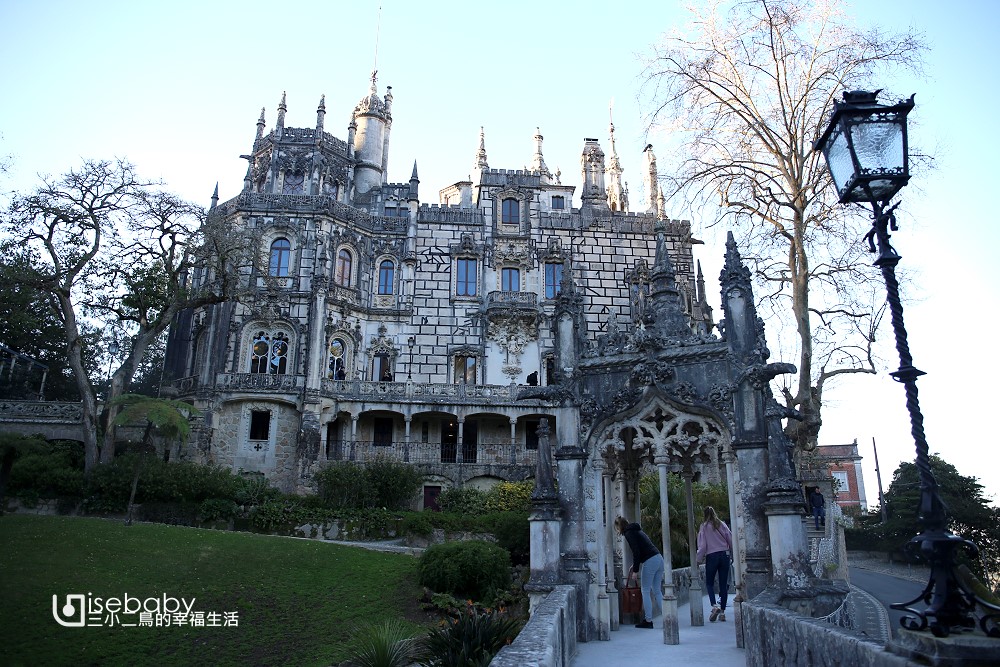 辛特拉必去景點 螺旋階梯天井Quinta da Regaleira雷加萊拉宮。交通、門票、行程及旅遊經驗分享